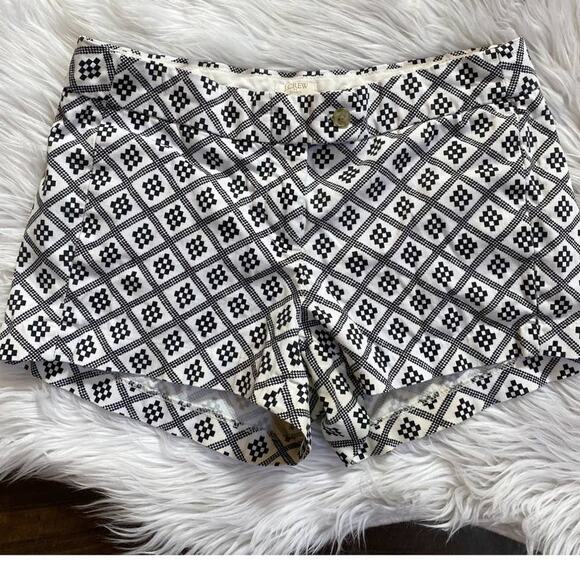 J. Crew Factory Stretch Aztec Geometric Print Chino Shorts 2‎ - Picture 1 of 8